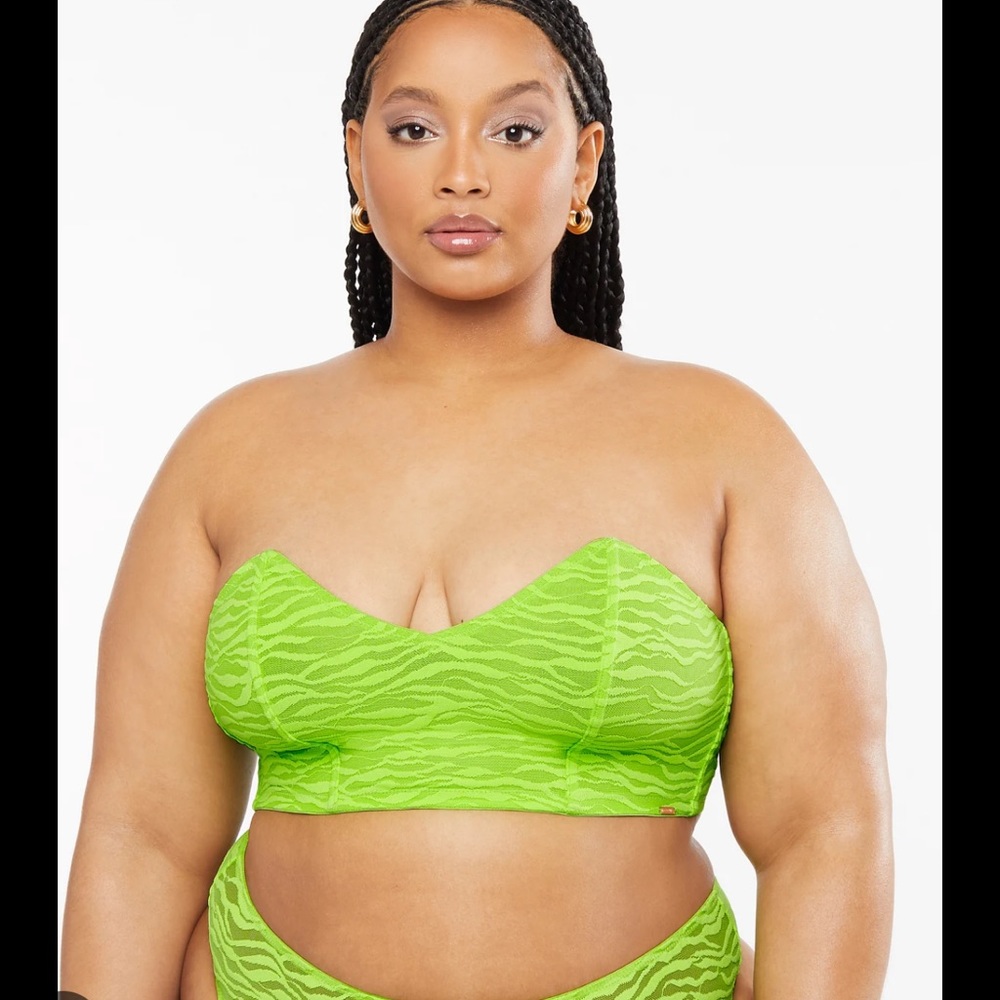 Savage x Fenty All Over Me Bandeau Bralette 1X Neon Green Tiger Lace Strapless